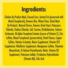 Load image into Gallery viewer, TEMPTATIONS Classic Crunchy and Soft Cat Treats Tasty Chicken Flavor 30 OUNCE