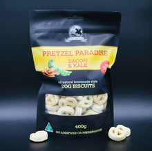 Load image into Gallery viewer, Treat hunters bacon and kale dog biscuits for small & large dog 400gm