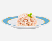 Load image into Gallery viewer, Fancy feast Royale fine flakes of tuna 24*85gm
