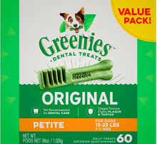 Load image into Gallery viewer, Greenies Original Petite ,Dog Dental Treats 1kg (60 Treats)
